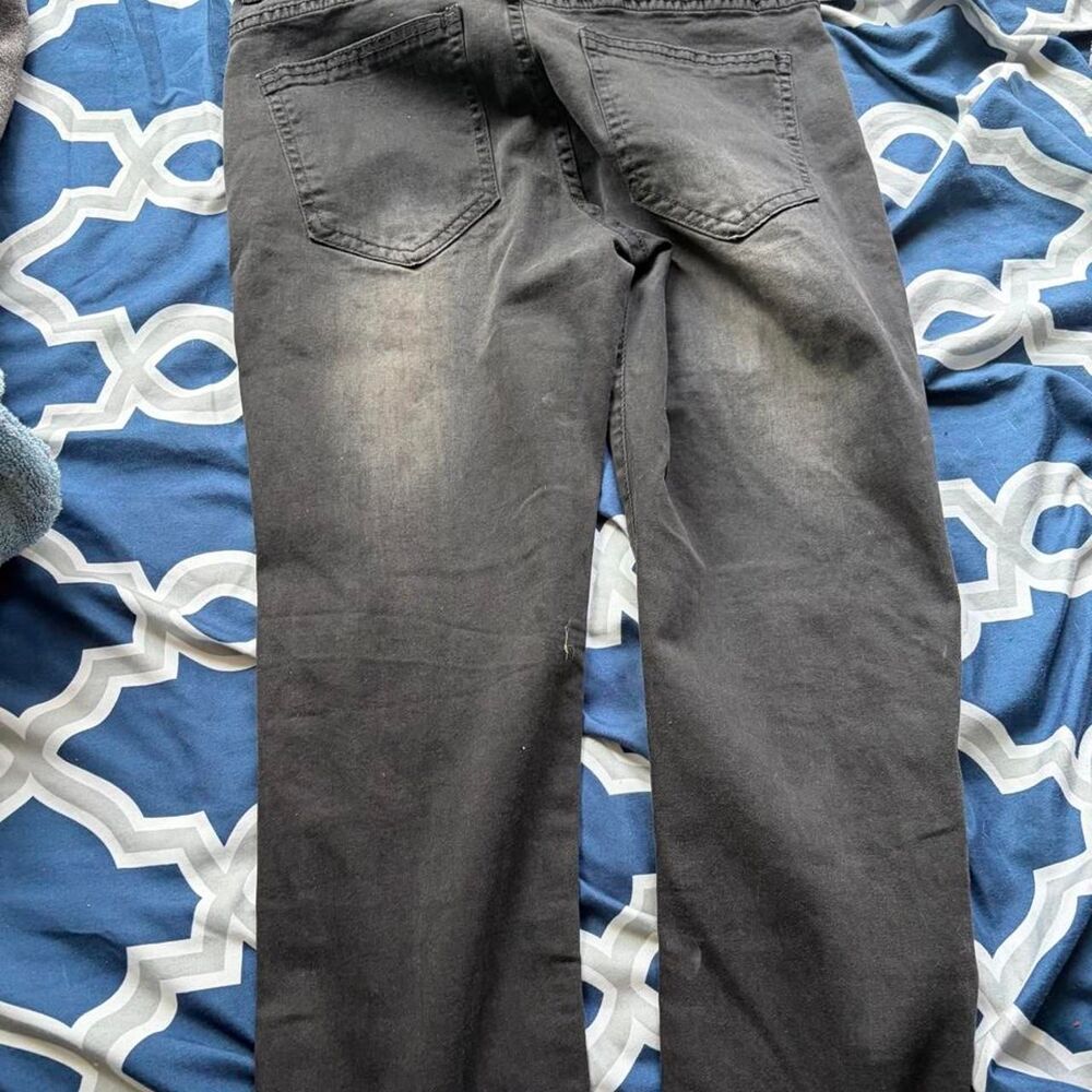 Y2K Reverb Graphic Jeans - Picture 4 of 5